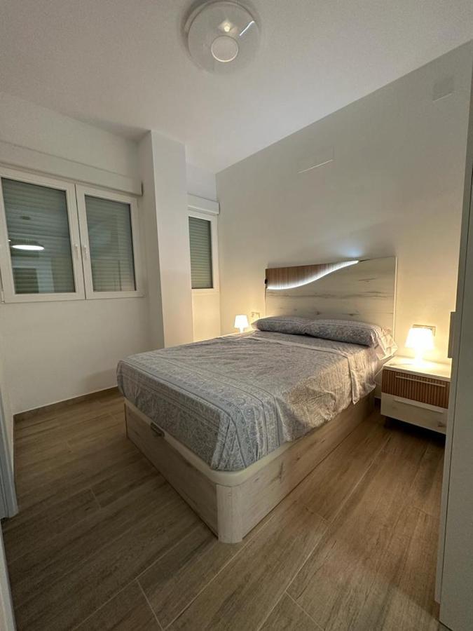 Апартаменти Sky Garden Malaga Centro Екстер'єр фото